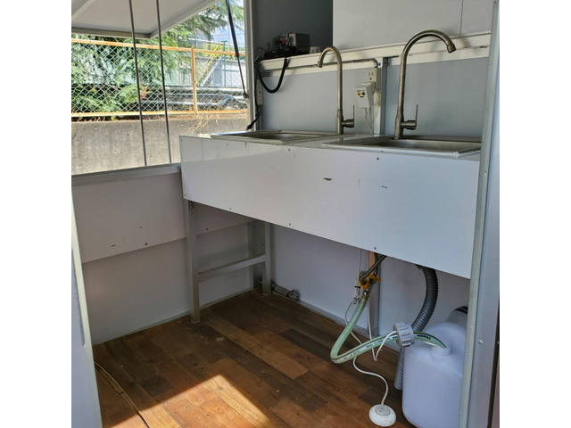 ID:99@2018年日産 NT100クリッパー DX キッチンカー 脱着ボックス仕様 - 画像 (11)