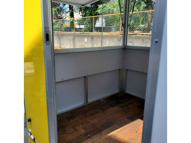 ID:99@2018年日産 NT100クリッパー DX キッチンカー 脱着ボックス仕様 - 画像 (12)