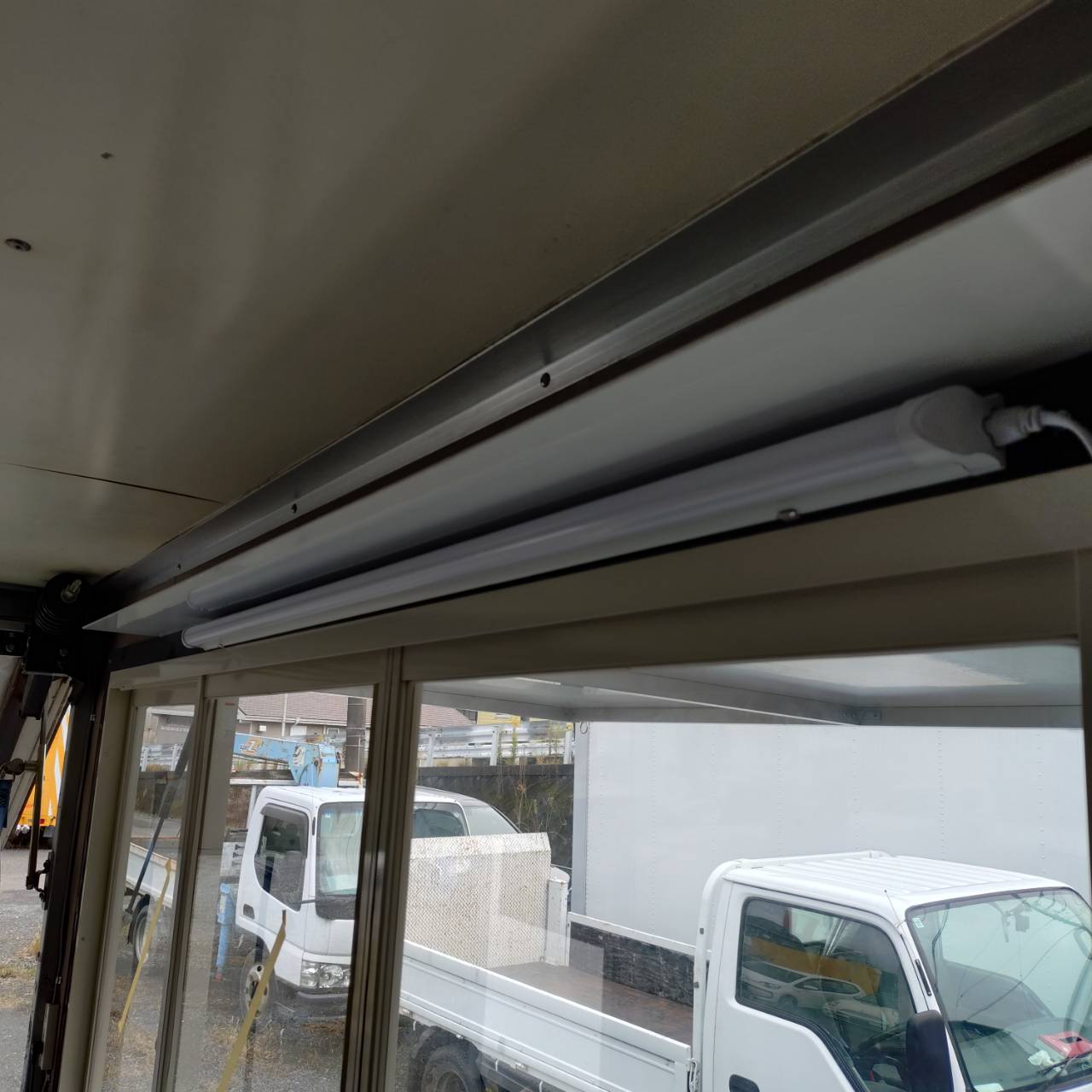 ID108:@2013年(H25)年 日産 アトラス キッチンカ―仕様 予備検付き - 画像 (12)